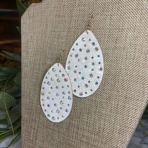 Leather Earrings - Picture 2 of 5